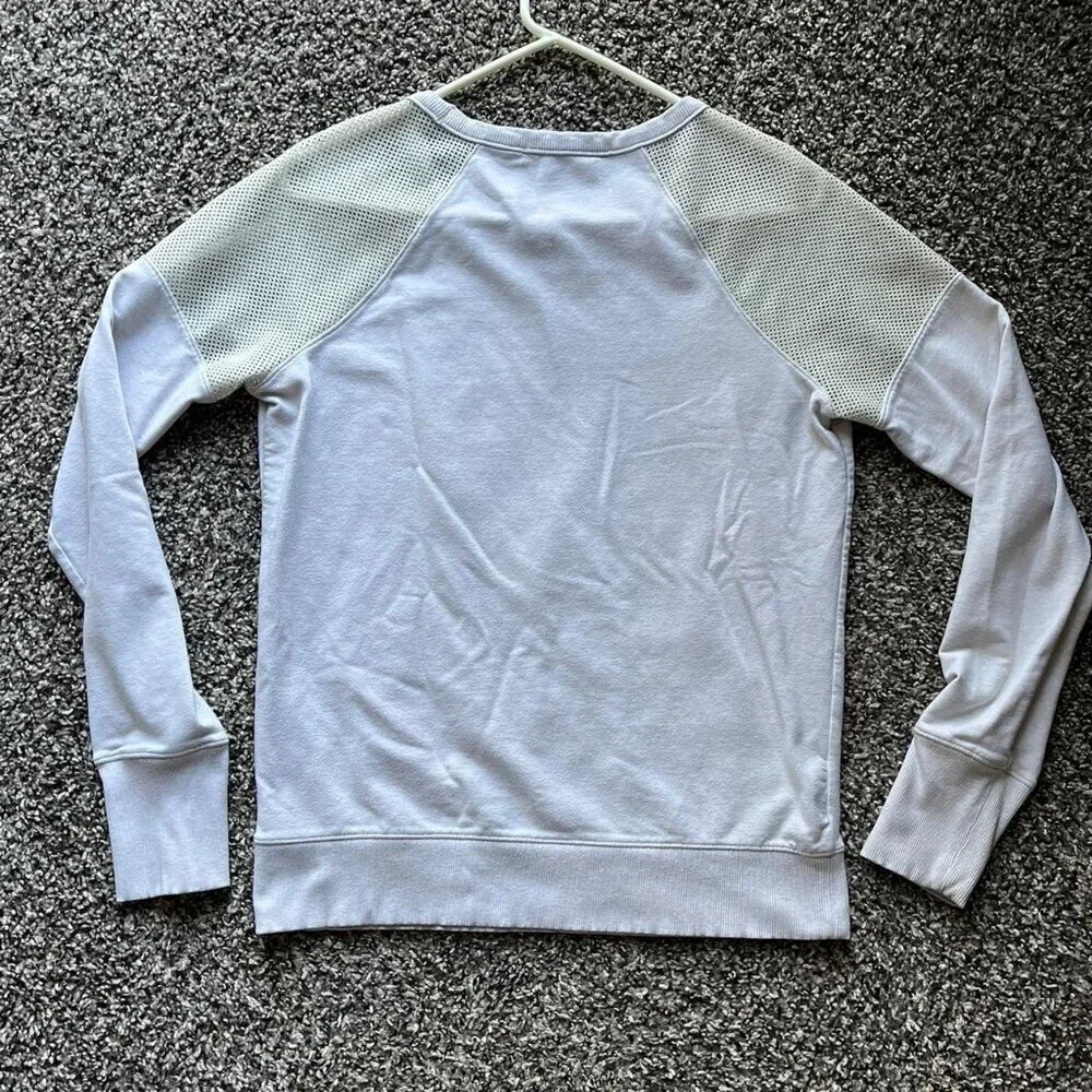 Athleta Citytime Mesh Shoulder Pullover Sweatshirt Size Small Beige Activewear - Picture 4 of 6